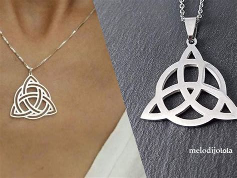 que es una triqueta y para que sirve|El símbolo Triquetra: Orígenes, Significado y Relevancia Moderna